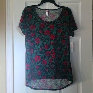Lularoe Classic T, Size Small, Cactus with Red Flowers